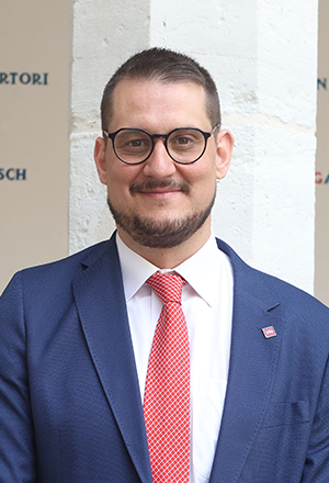 Vicerrector de Estrategia Internacional